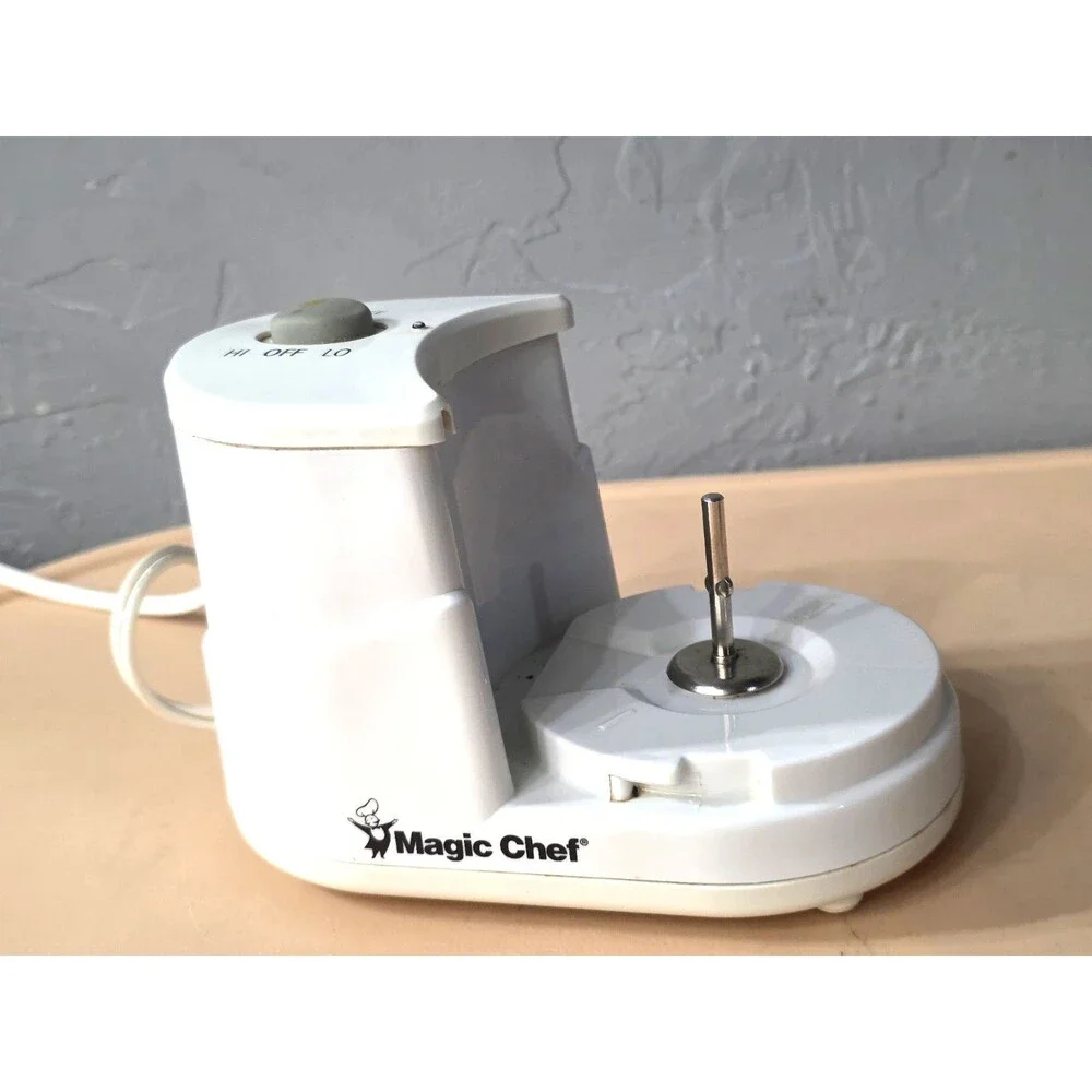 Magic‎ Chef Mini Food Processor 2 Speeds, Pulse (MCFP1) Complete, Tested, Works